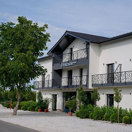 Pensiunea Razada Lugoj Exterior photo