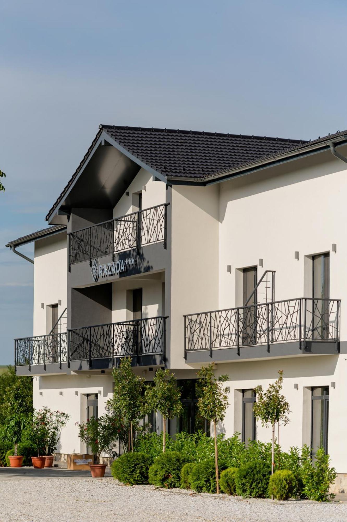 Pensiunea Razada Lugoj Exterior photo